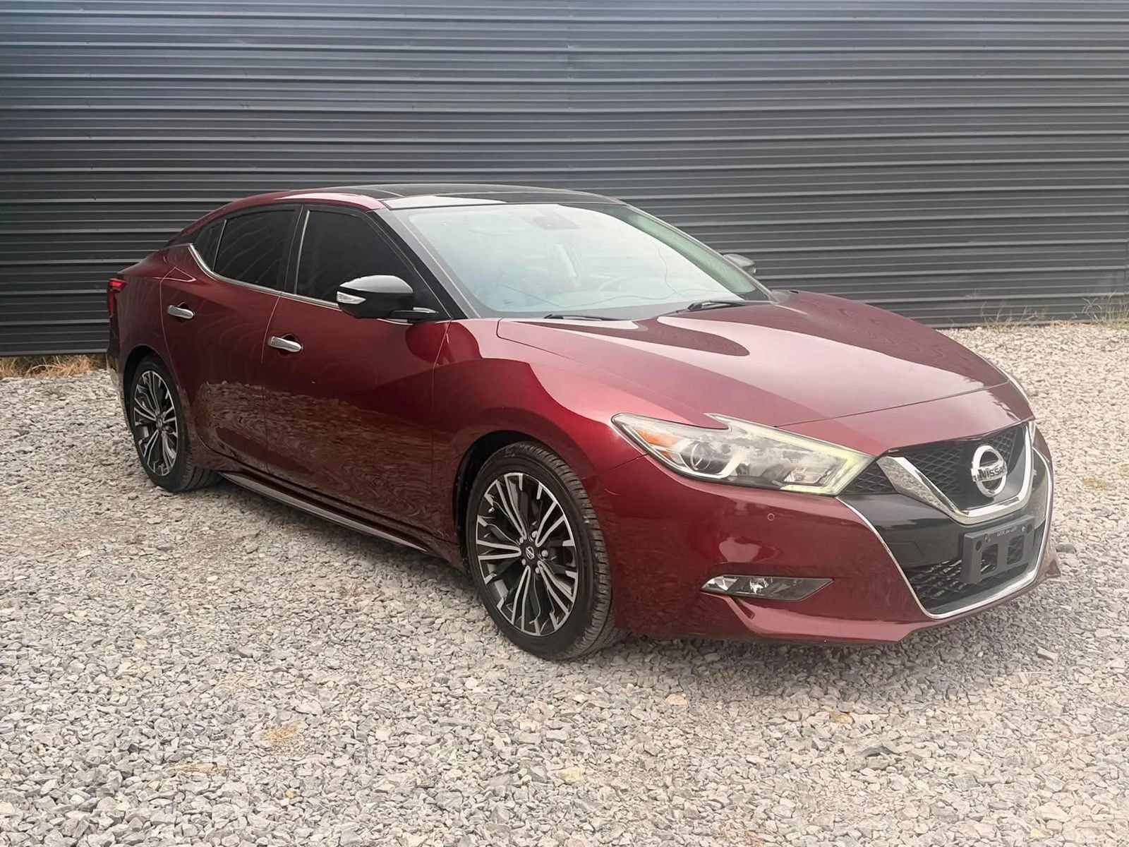 Used 2018 Nissan Maxima Platinum FWD image 3