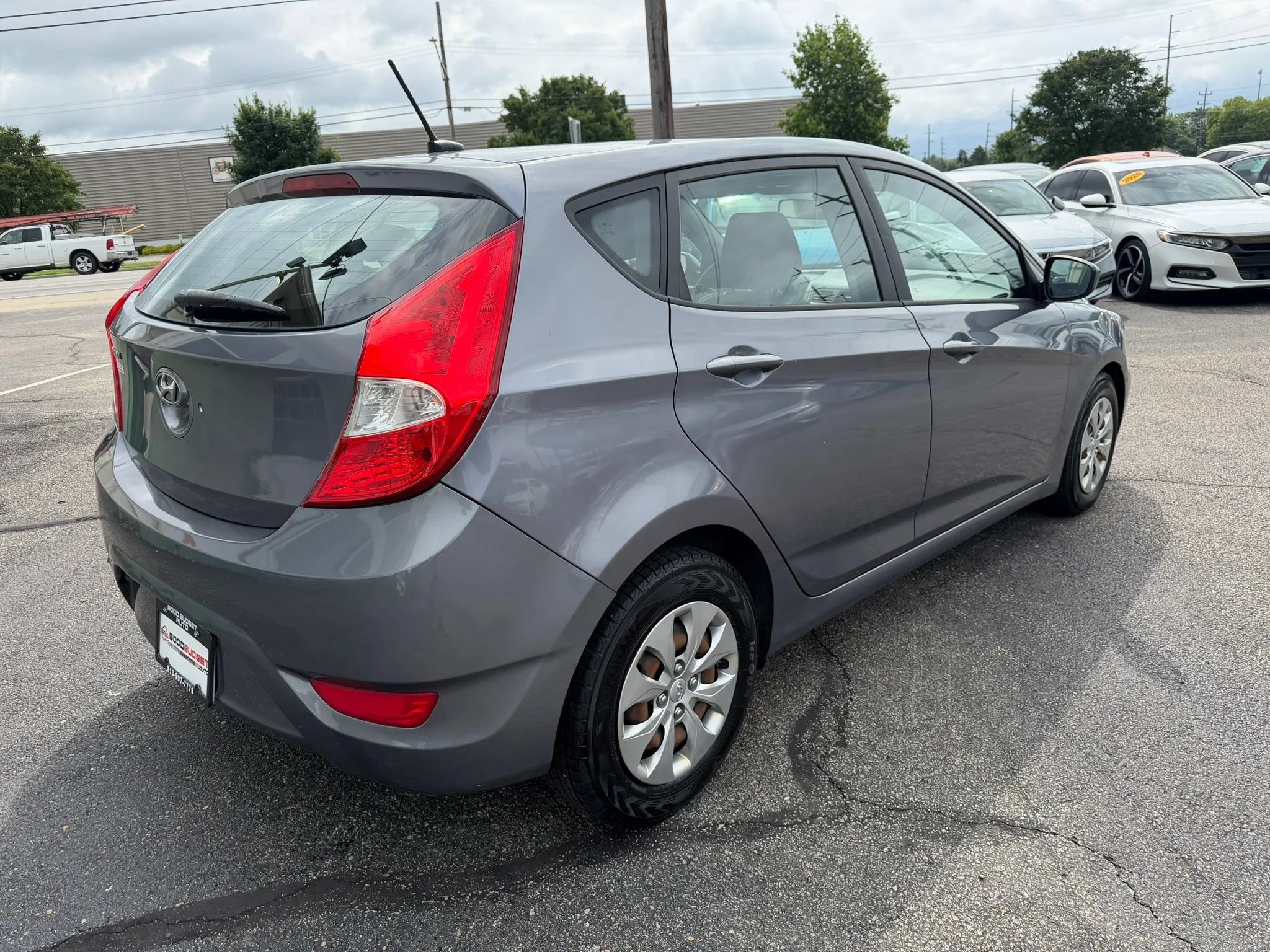 Used 2017 Hyundai Accent SE FWD image 7