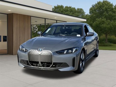 New 2026 BMW i4 eDrive40 w/ Premium Package image 3