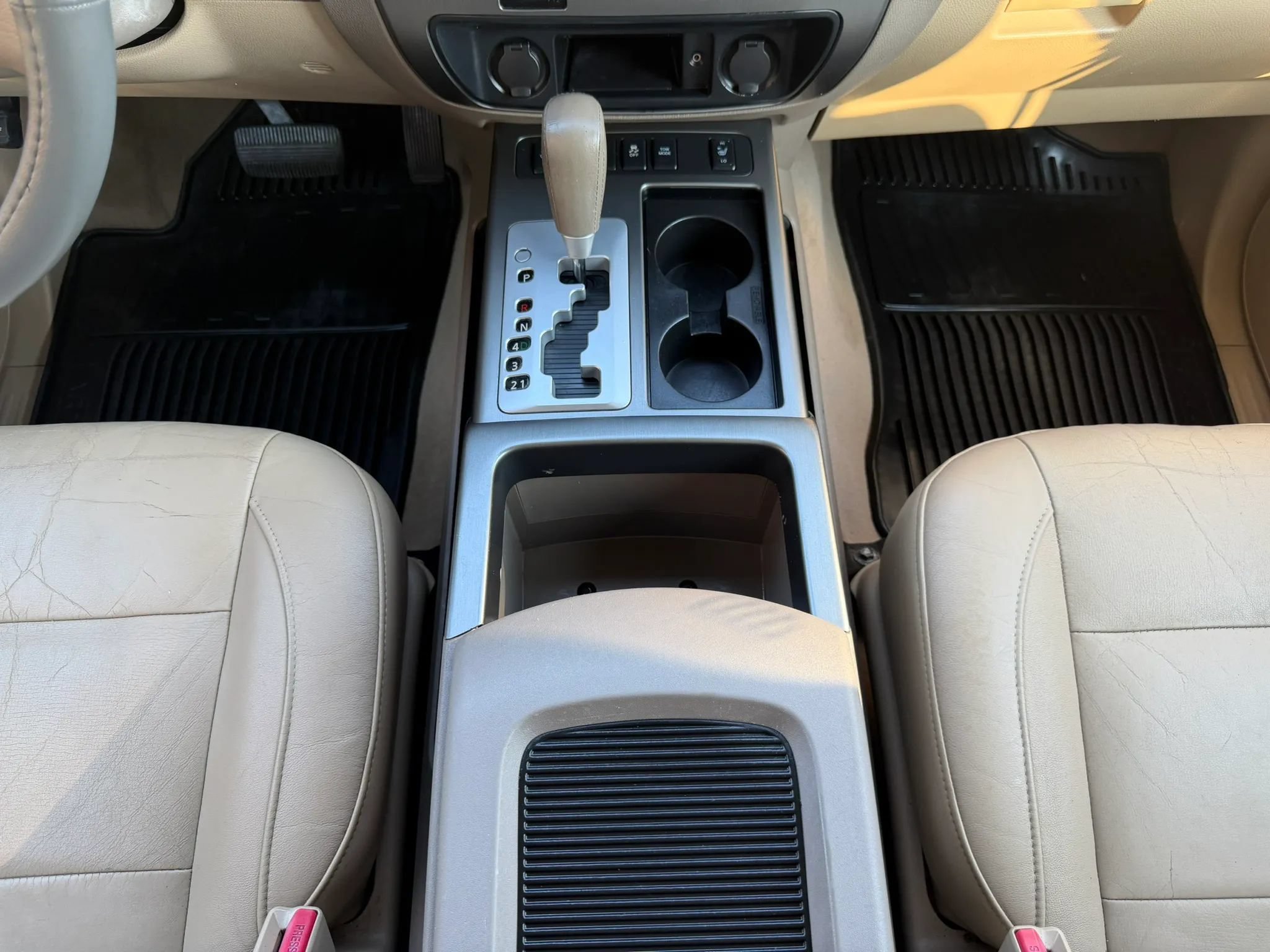 Used 2012 Nissan Armada SL w/ DVD FES Pkg RWD image 24