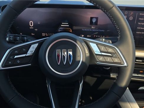 New 2026 Buick Envision Avenir image 12