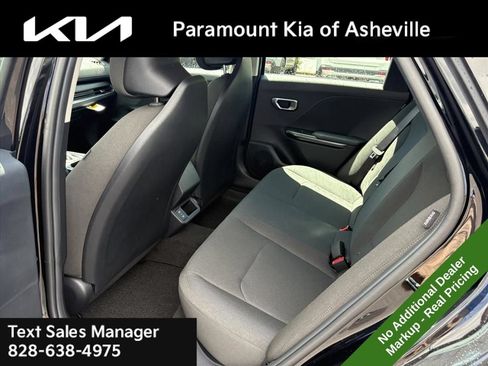 New 2026 Kia K4 FWD image 19