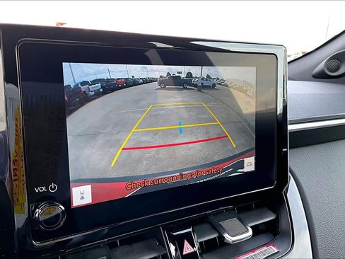 Used 2024 Toyota Corolla Cross XSE w/ Convenience Package image 27