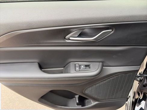 New 2025 Jeep Grand Cherokee Laredo image 24