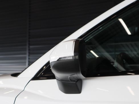 Used 2023 Audi Q3 2.0T Premium w/ Black Optic Sport Package image 27