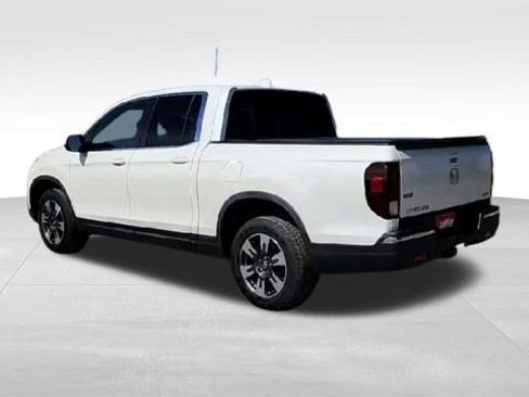 Used 2017 Honda Ridgeline RTL-T image 6