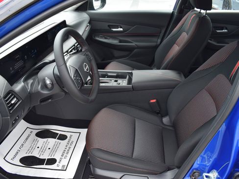 New 2026 Nissan Sentra SR w/ SR All Weather Package FWD image 22