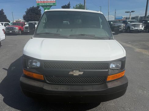 Used 2013 Chevrolet Express 2500 RWD image 8