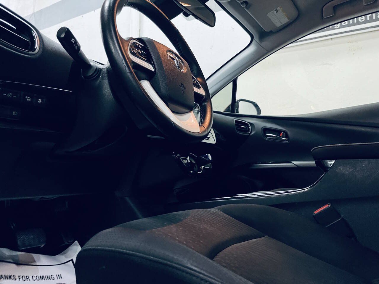 Used 2018 Toyota Prius Three FWD image 15