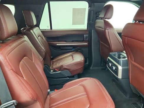 Used 2024 Ford Expedition Limited AWD/4WD image 25