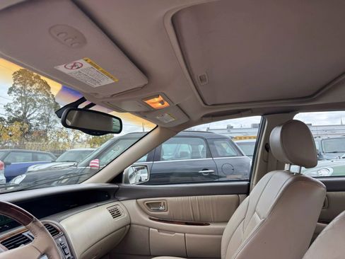 Used 2003 Toyota Avalon XLS image 27