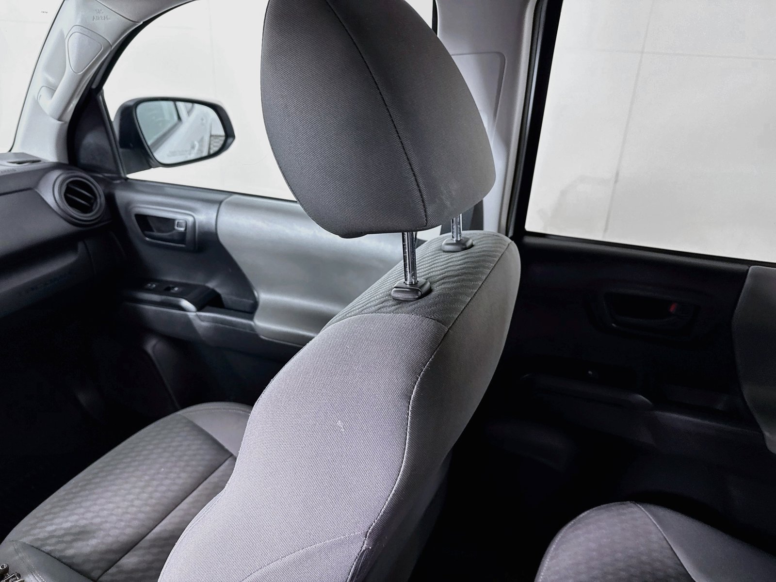 Certified 2023 Toyota Tacoma SR AWD/4WD image 22