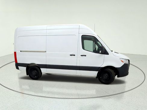 New 2025 Mercedes-Benz Sprinter 2500 image 6