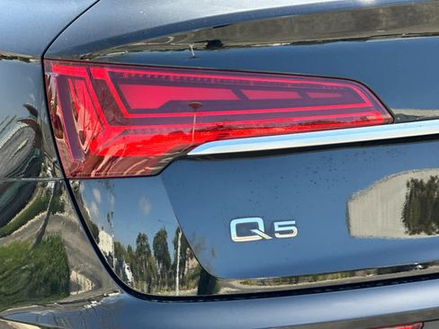 Used 2023 Audi Q5 2.0T Premium w/ Convenience Package AWD/4WD image 27