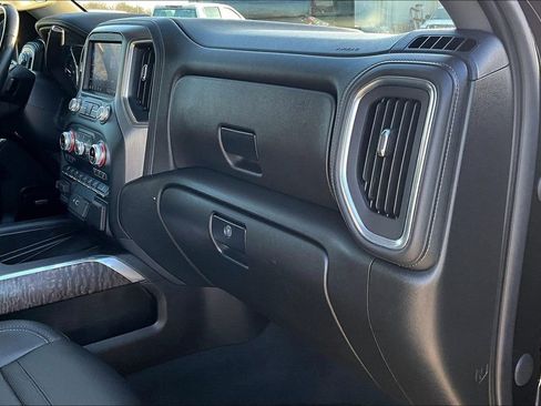 Used 2023 GMC Sierra 2500 Denali w/ Denali Ultimate Package image 13