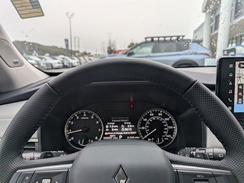 New 2026 Mitsubishi Outlander SE image 30