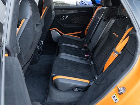 Used 2023 Lamborghini Urus Performante image 56