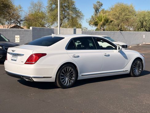 Used 2017 Genesis G90 5.0 Ultimate RWD image 6