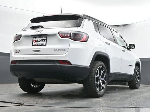 Used 2025 Jeep Compass Limited AWD/4WD image 52