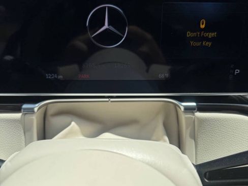 Used 2024 Mercedes-Benz S 580 4MATIC Sedan image 21