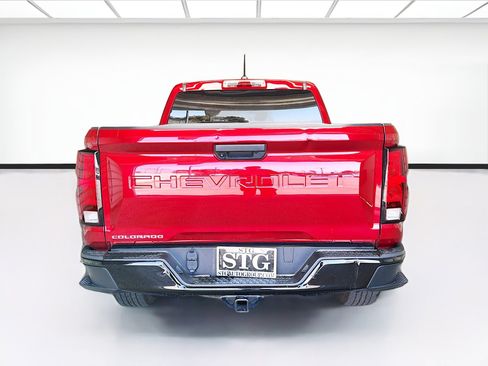 Used 2023 Chevrolet Colorado Trail Boss AWD/4WD image 5
