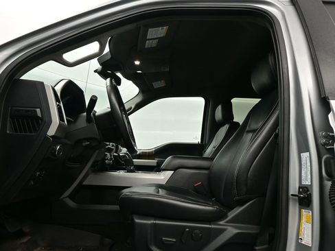 Used 2020 Ford F150 Lariat image 14