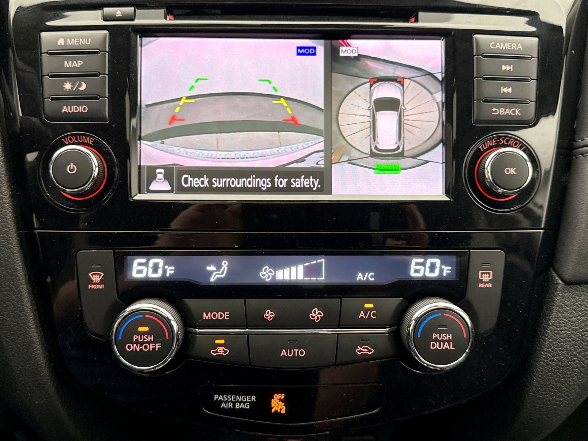 Used 2019 Nissan Rogue SL w/ Premium Package AWD/4WD image 22