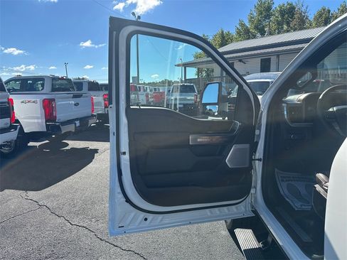 New 2026 Ford F250 King Ranch w/ Chrome Package image 16