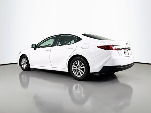 Certified 2025 Toyota Camry LE FWD image 5