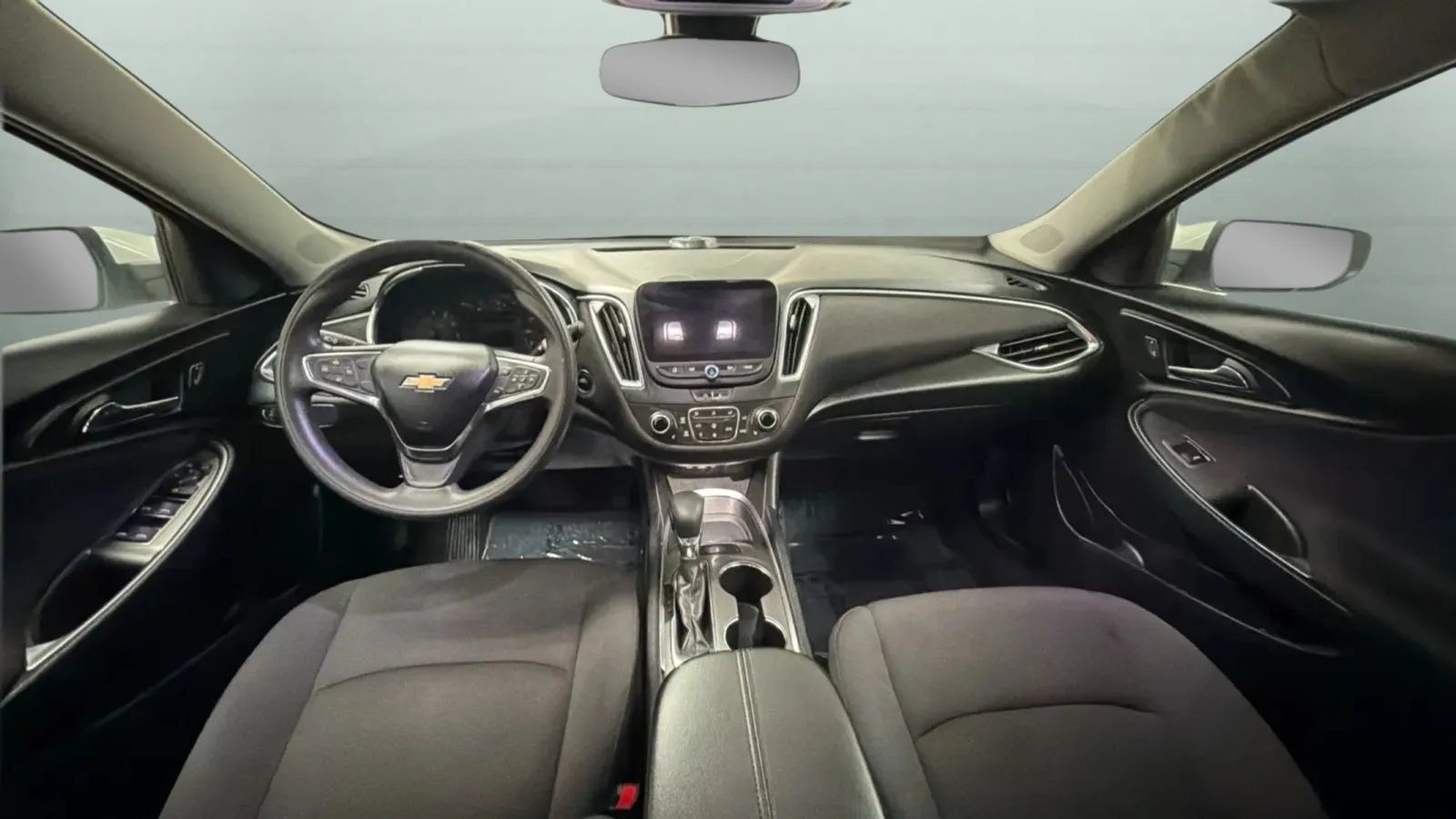 Used 2021 Chevrolet Malibu LT FWD image 9