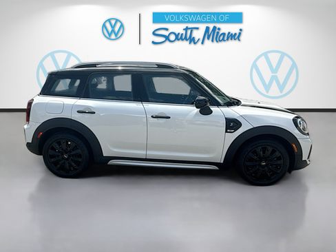 Used 2023 MINI Cooper Countryman S FWD image 8