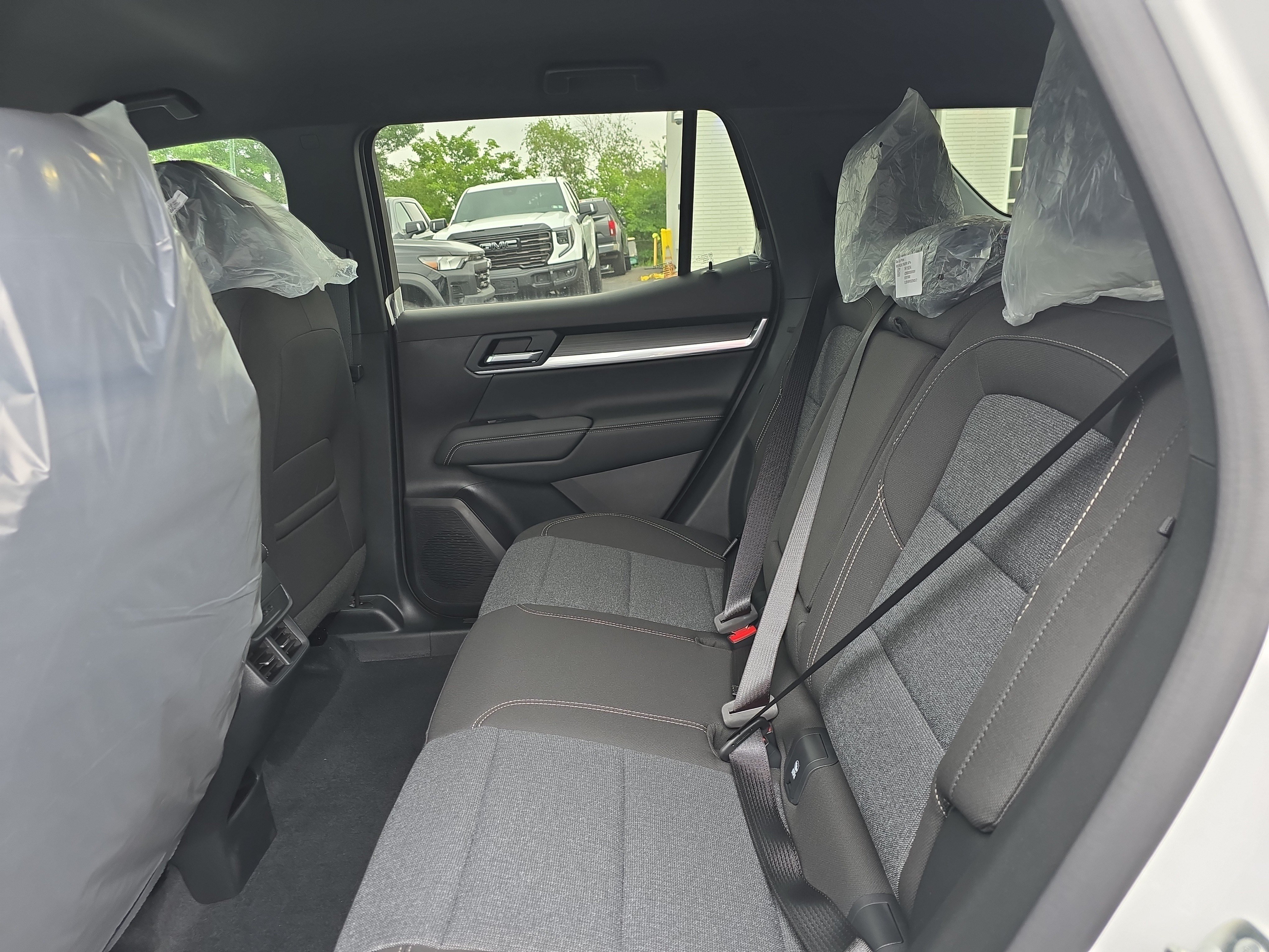 New 2027 GMC Terrain Elevation FWD image 14