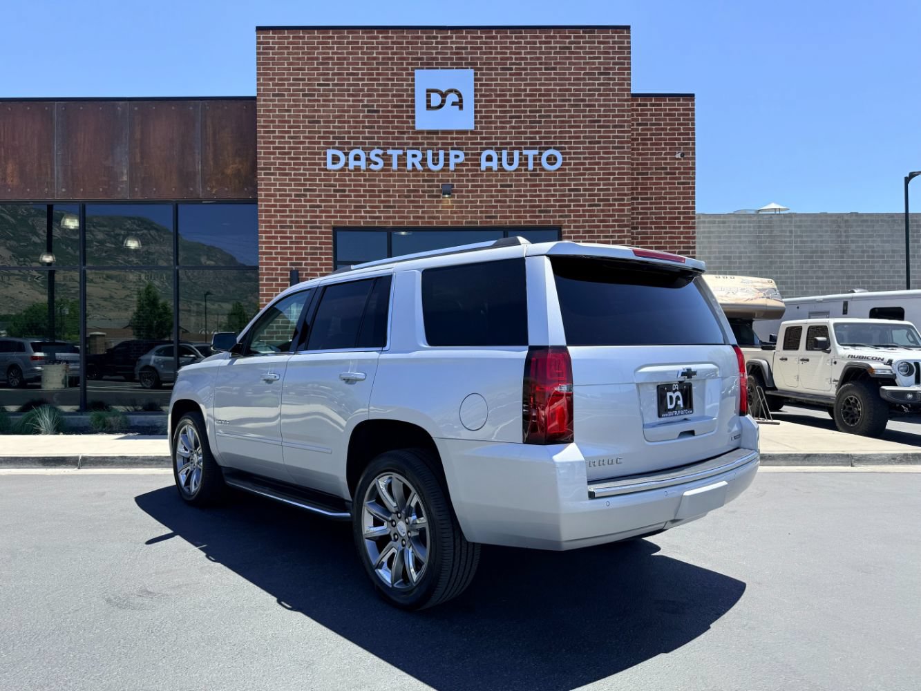 Used 2018 Chevrolet Tahoe Premier AWD/4WD image 5