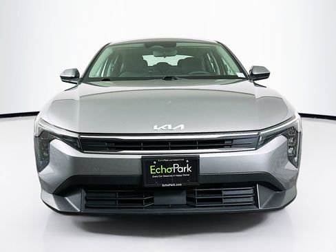 Used 2025 Kia K4 LXS image 2
