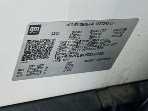 Certified 2023 Cadillac Escalade ESV Sport AWD/4WD image 35