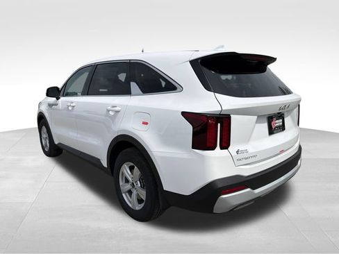 New 2026 Kia Sorento LX FWD image 5