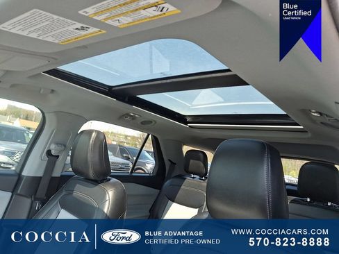 Certified 2023 Ford Explorer XLT w/ Equipment Group 202A AWD/4WD image 15