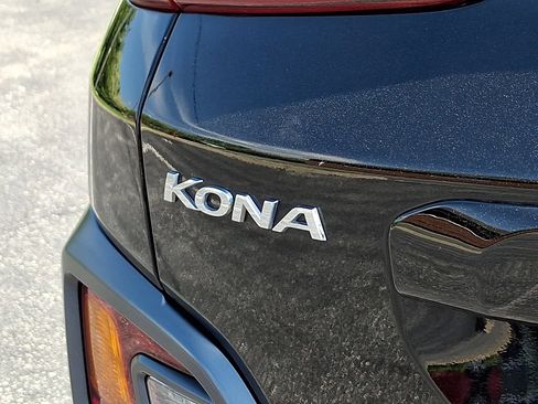 Used 2021 Hyundai Kona Night w/ Cargo Package AWD/4WD image 32