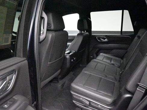 Used 2022 Chevrolet Tahoe LT AWD/4WD image 17