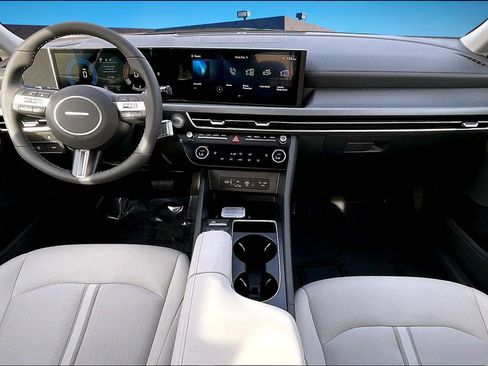 New 2026 Hyundai Sonata SEL image 5