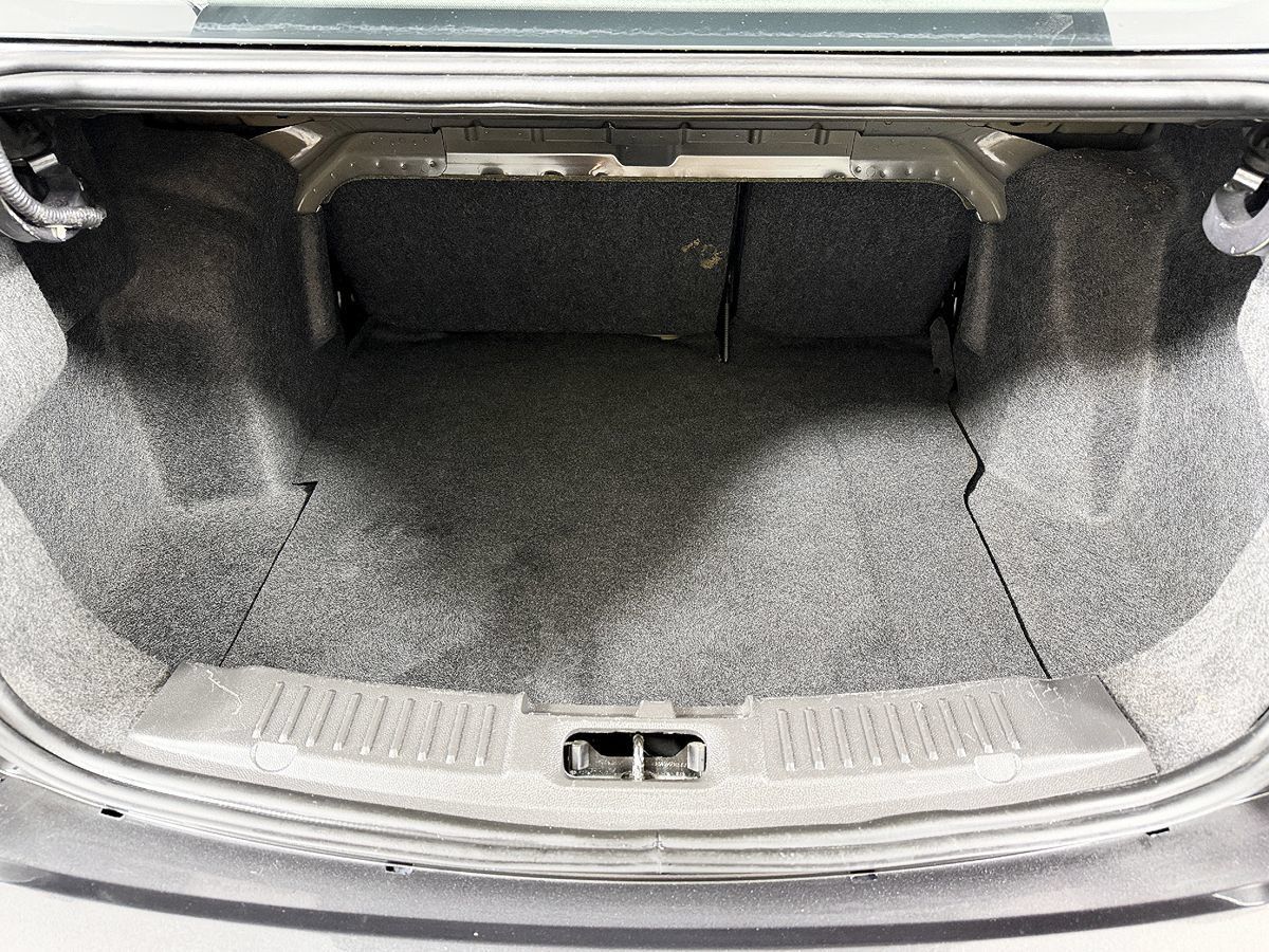 Used 2018 Ford Fiesta SE FWD image 13