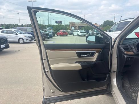 Used 2018 Honda CR-V EX-L image 9