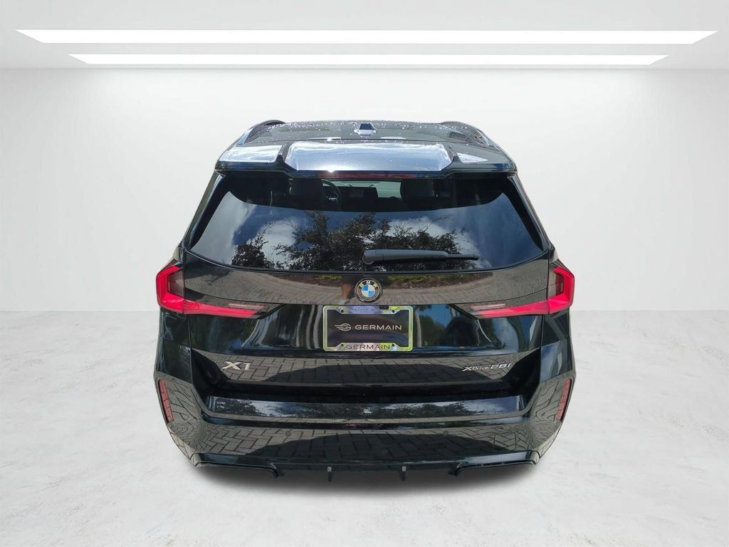 New 2027 BMW X1 xDrive28i AWD/4WD image 5