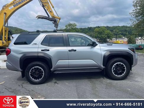 Used 2025 Toyota 4Runner TRD Off-Road Premium w/ Tow Technology Package AWD/4WD image 6