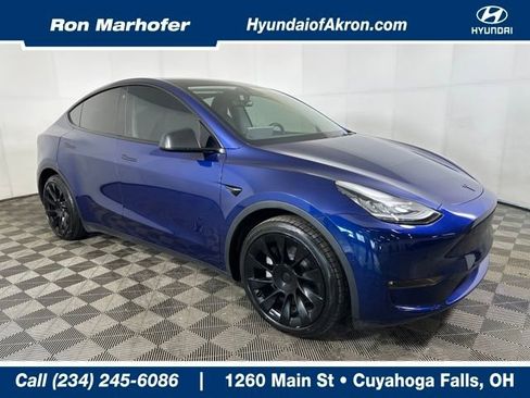 Used 2021 Tesla Model Y Long Range image 1