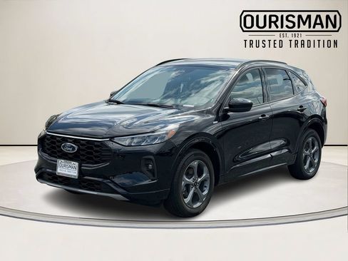 Used 2023 Ford Escape ST-Line Select AWD/4WD image 5