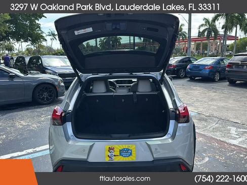 Used 2019 Lexus UX 200 w/ Premium Package FWD image 34