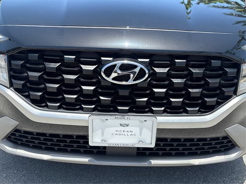 Used 2021 Hyundai Santa Fe SE w/ Cargo Package FWD image 12