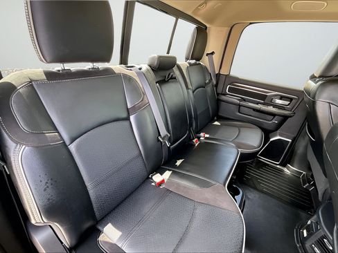 Used 2022 RAM 2500 Laramie w/ Protection Group AWD/4WD image 20