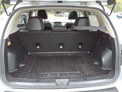 Used 2019 Subaru Crosstrek 2.0i Limited w/ Moonroof Package w/Navigation AWD/4WD image 10